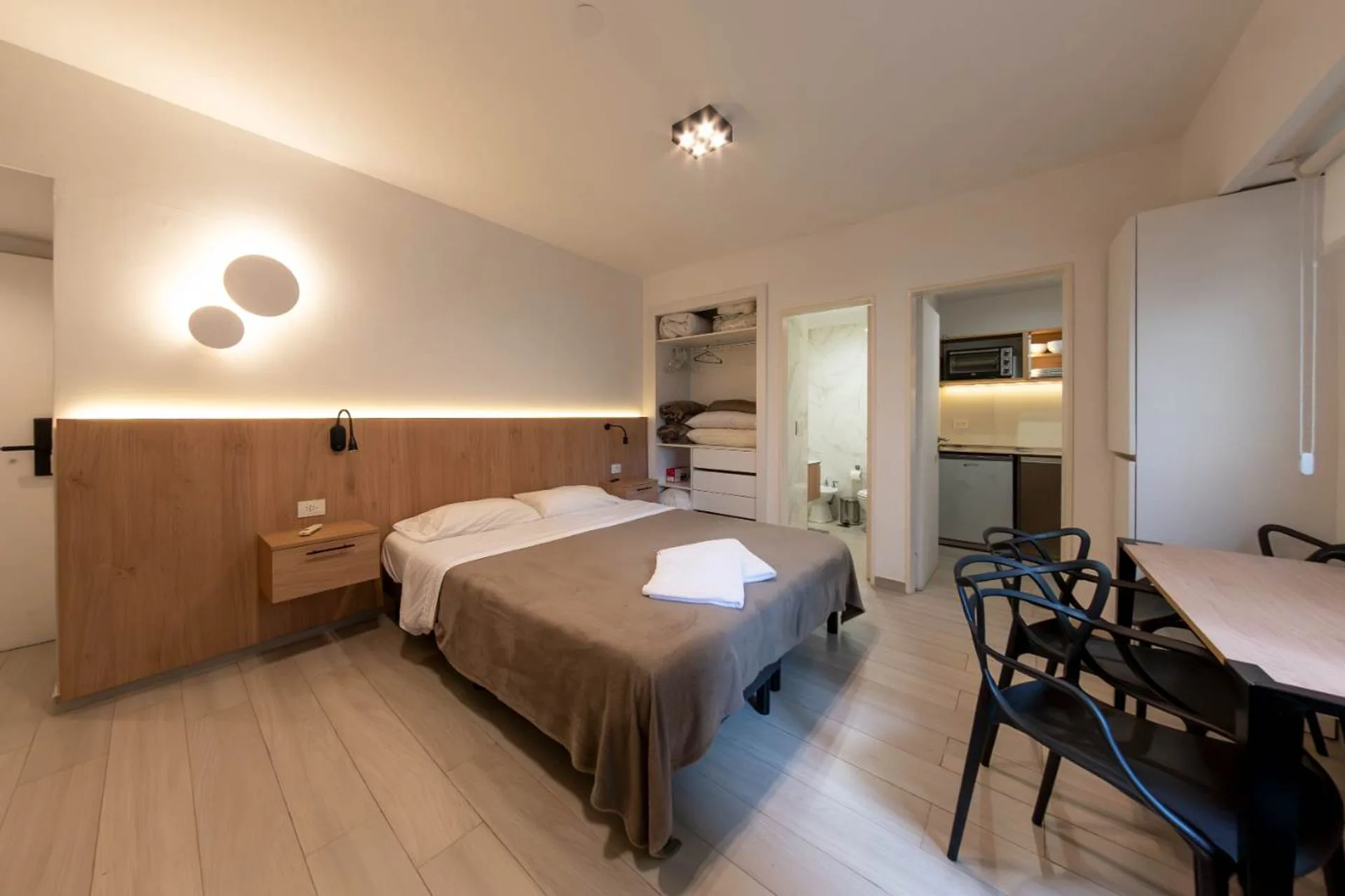 Monoambiente venta retiro inversión ARBNB renta 9% foto 3