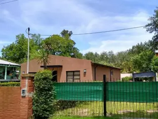 Casa en Dique Lujan , excelente zona foto 2