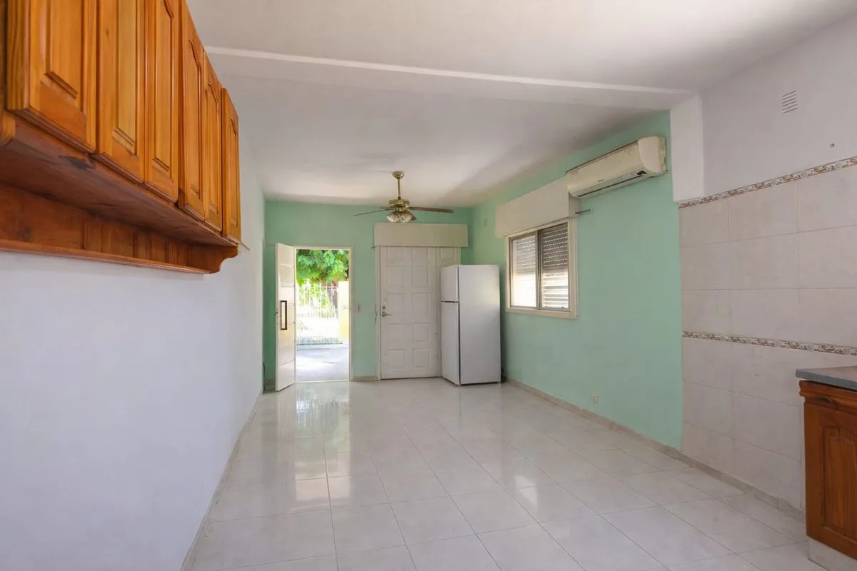 VENTA CASA VILLA DE MAYO, 300 M2, FINANCIA foto 4