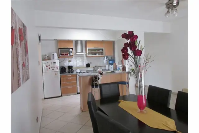 HERMOSO DEPARTAMENTO 4 AMBIENTES 1°PISO. LA TABLADA ESCUCHA OFERTAPERMUTA DEPARTAMENTO MENOR VALOR. APTO CREDITO BANCARIO