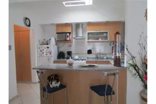 HERMOSO DEPARTAMENTO 4 AMBIENTES 1°PISO. LA TABLADA  ESCUCHA OFERTAPERMUTA DEPARTAMENTO MENOR VALOR. APTO CREDITO BANCARIO foto 2