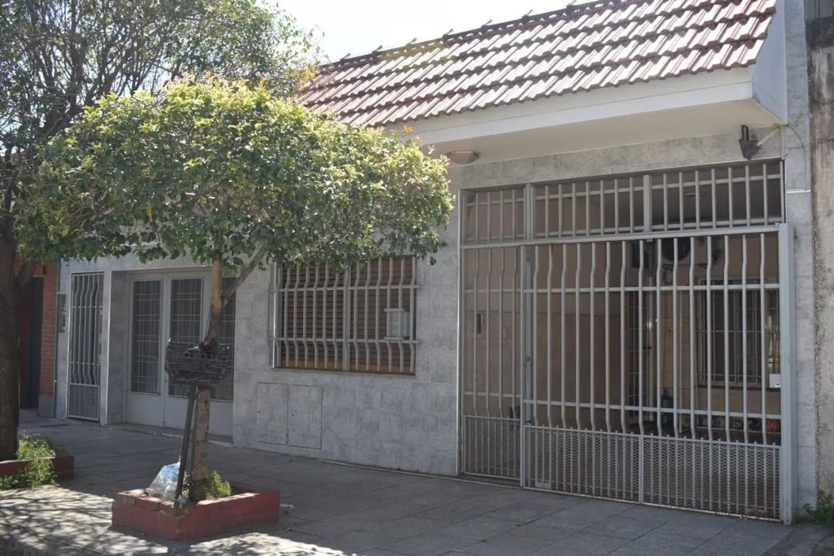 CASA 6 AMBIENTES VENTA TABLADA  Multifamiliar foto 2