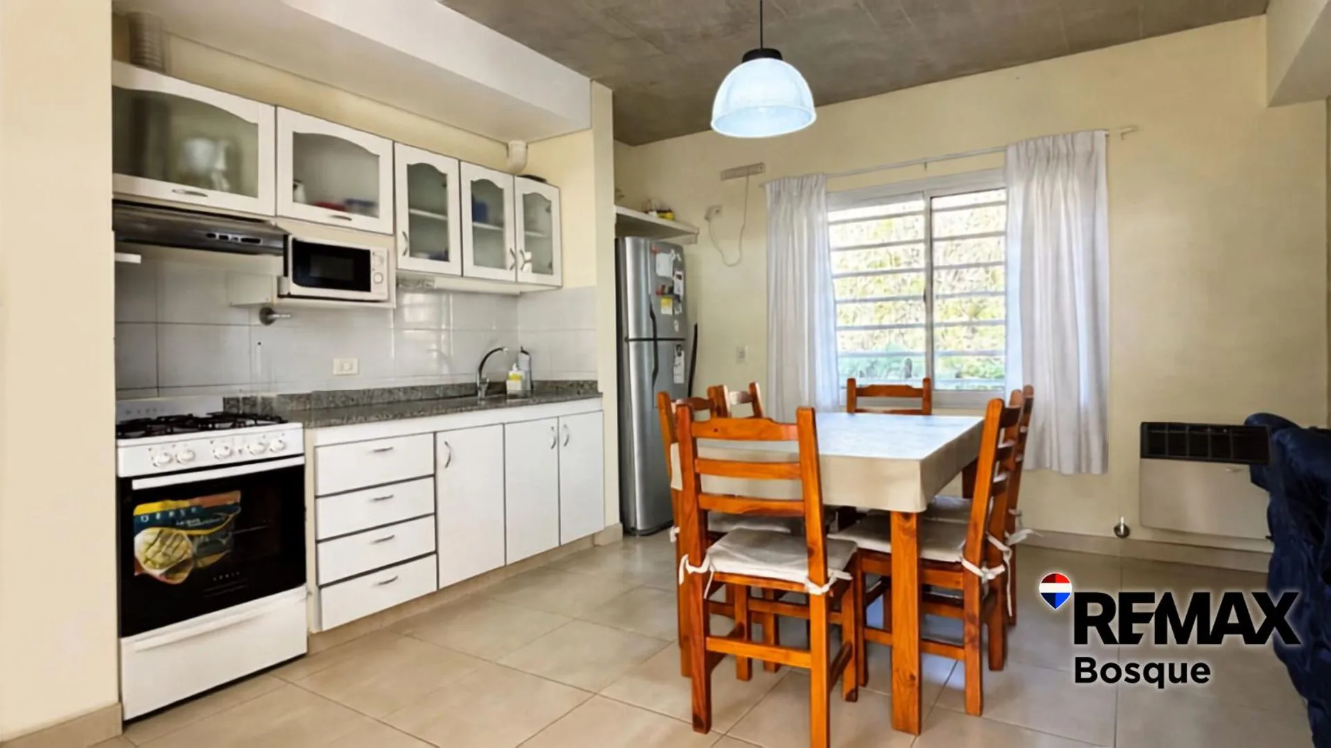 VENTA CASA 5 AMBIENTES VALERIA DEL MAR foto 5