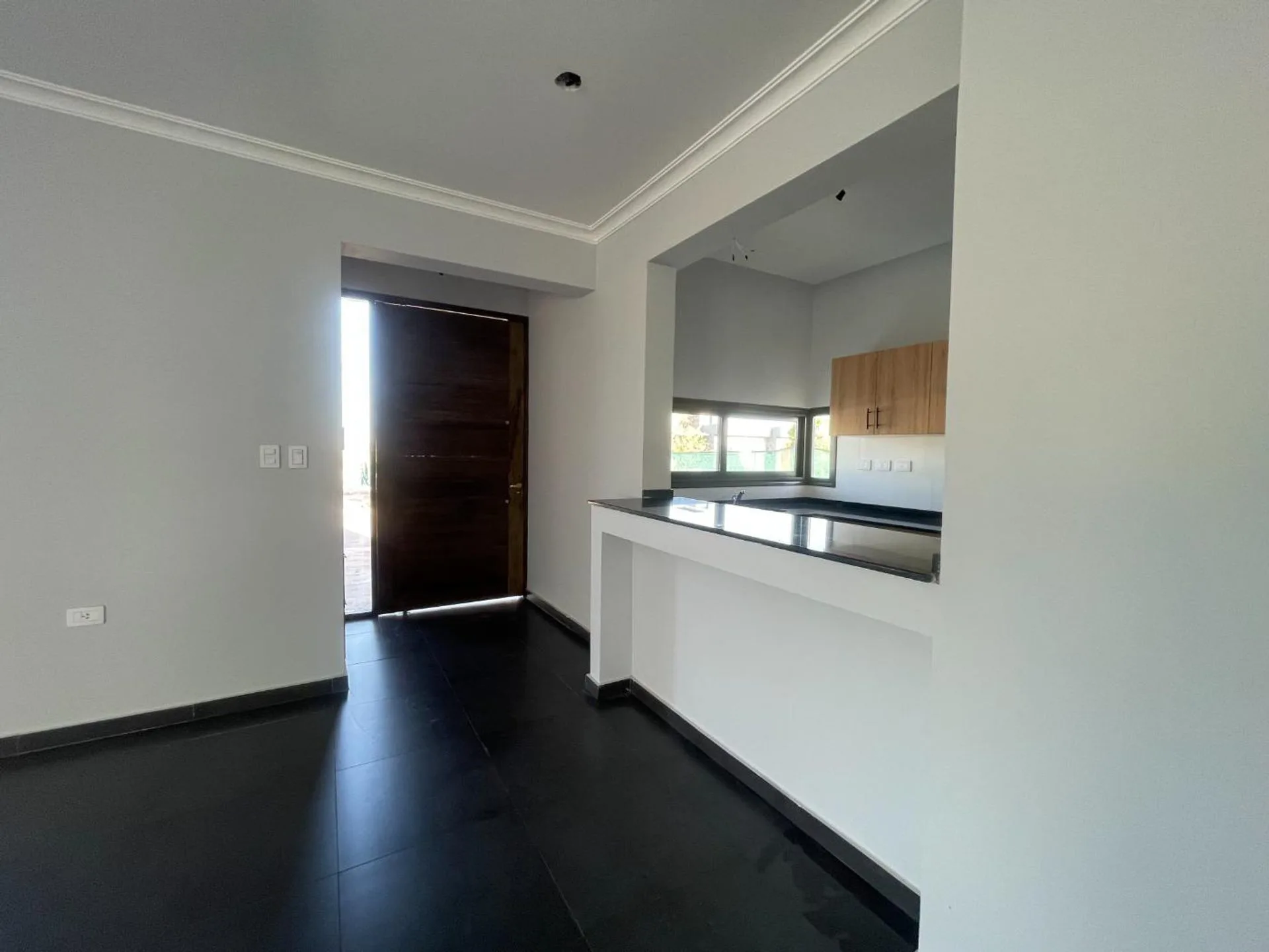 Casa en Venta - Bº Privado La Quebrada - Luján foto 4