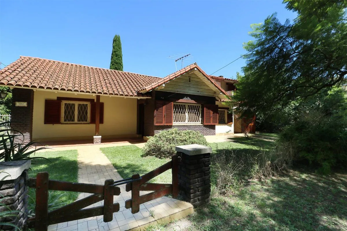 VENTA CASA 5 AMBIENTES CIUDAD EVITA, GRAN PARQUE!! foto 2