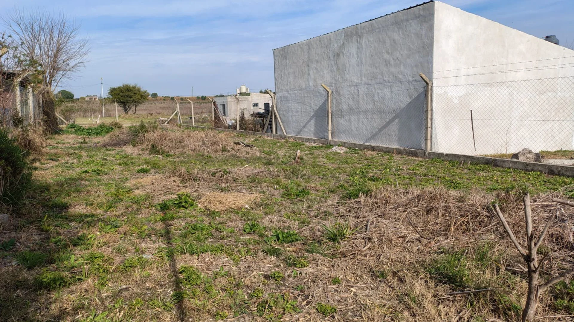 Terreno cercado 400m2 en San Benito foto 4