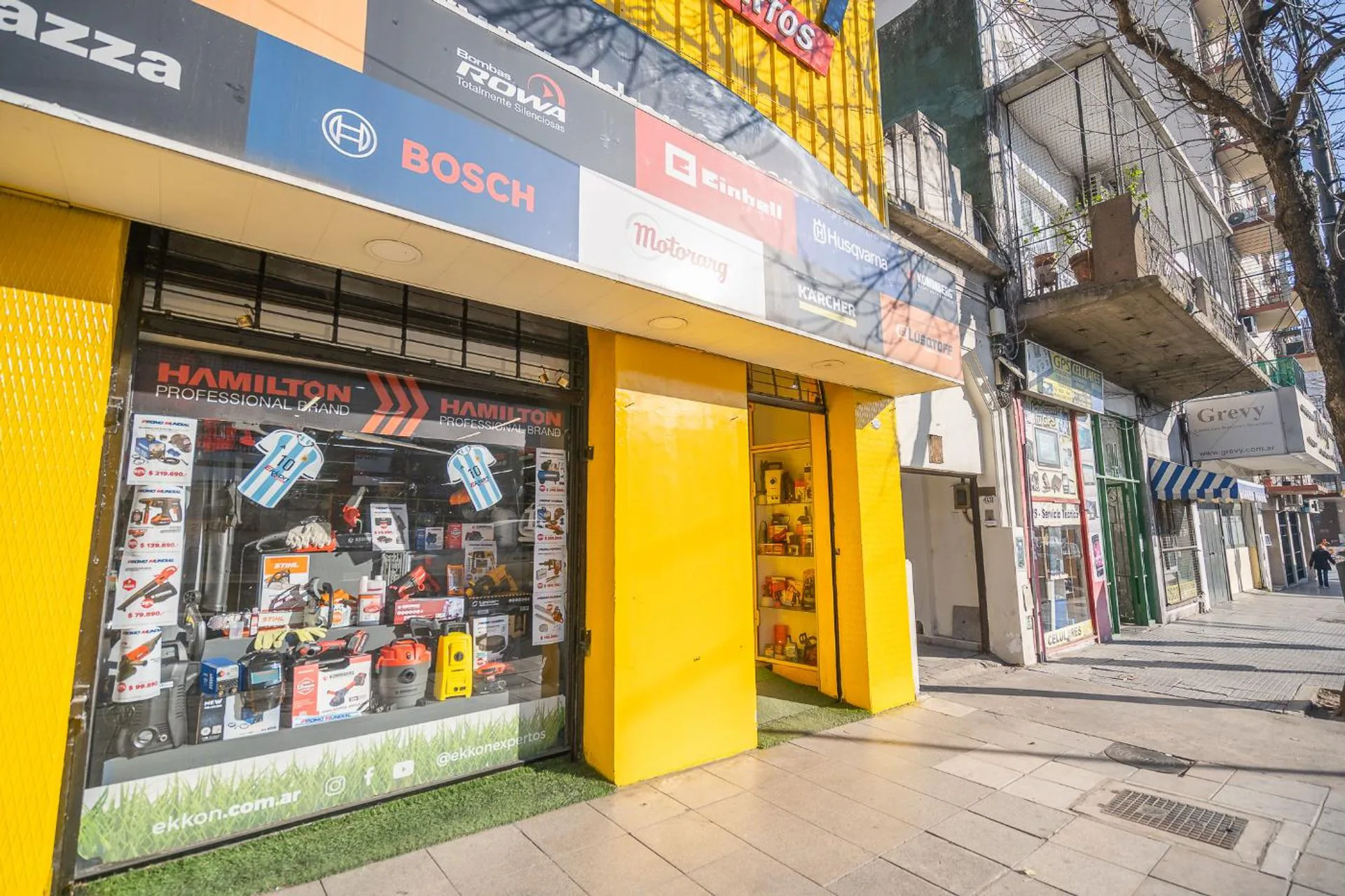 VENTA DEPOSITO GALPON OFICINAS EN PARQUE CHACABUCO foto 3