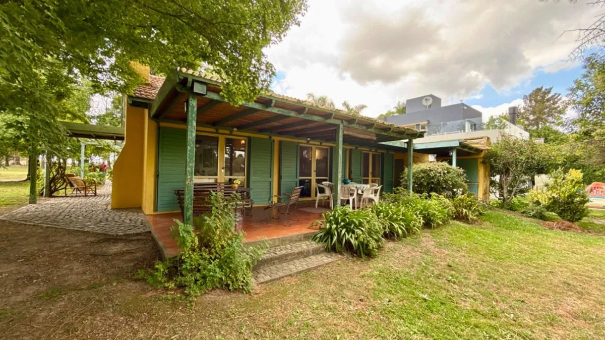 VENTA CASA 5 AMBIENTES LARENA CC PILAR AP CREDITO foto 3