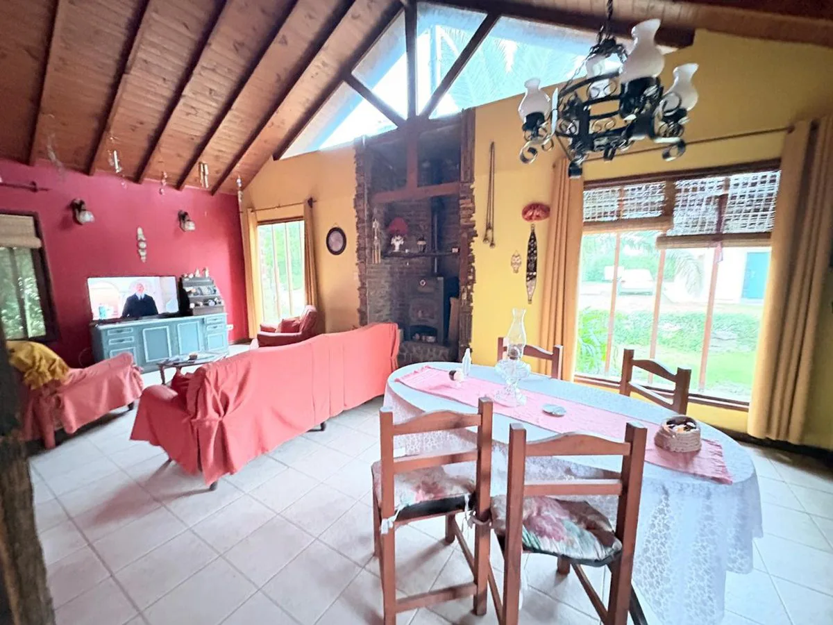 Venta casa 3 amb con quincho las Lomas Miramar foto 3