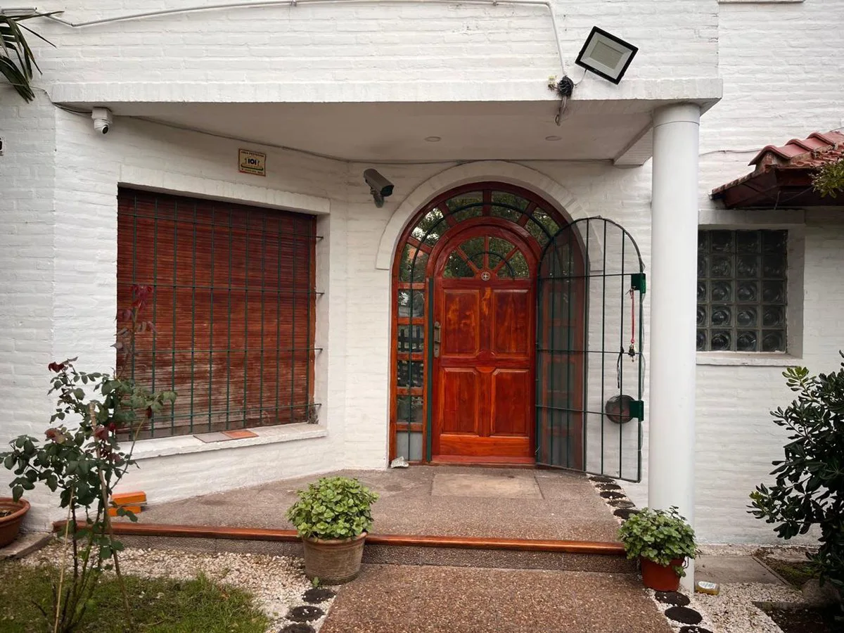 Venta Casa 5 Amb. Alfar + 2a Vivienda Piscina foto 2