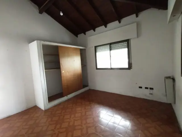 EXCELENTE DEPARTAMENTO DE 3 AMBIENTES CON BALCON