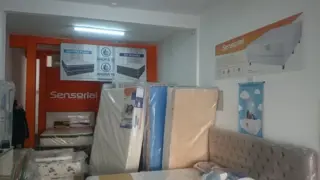 Excelente local en Castelar foto 3