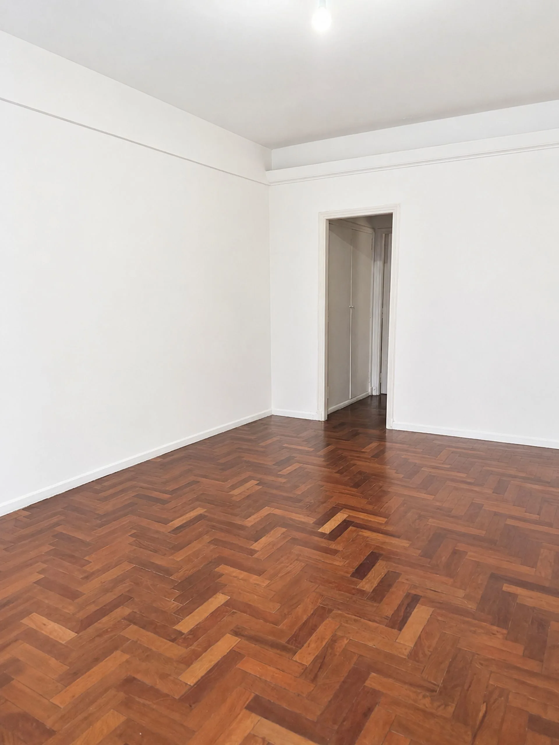 Venta. 2 ambientes Belgrano. Bajas expensas foto 3
