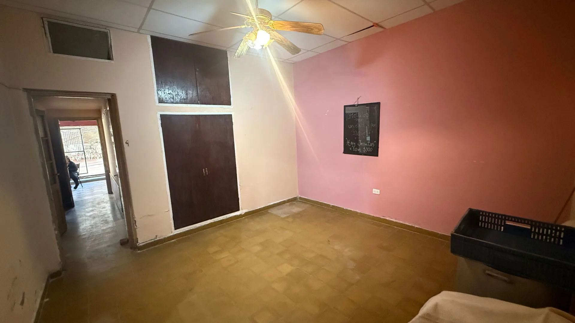 Casa de 2 Dormitorios en Venta Sobre Avenida foto 5