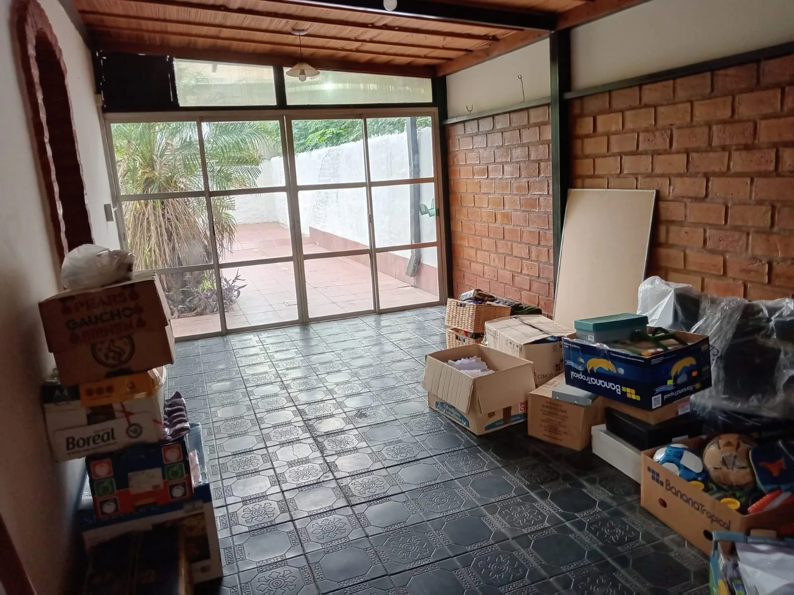 CASA CON NEGOCIO Y DEPARTAMENTOS EN ITUZAINGO NORTE foto 5