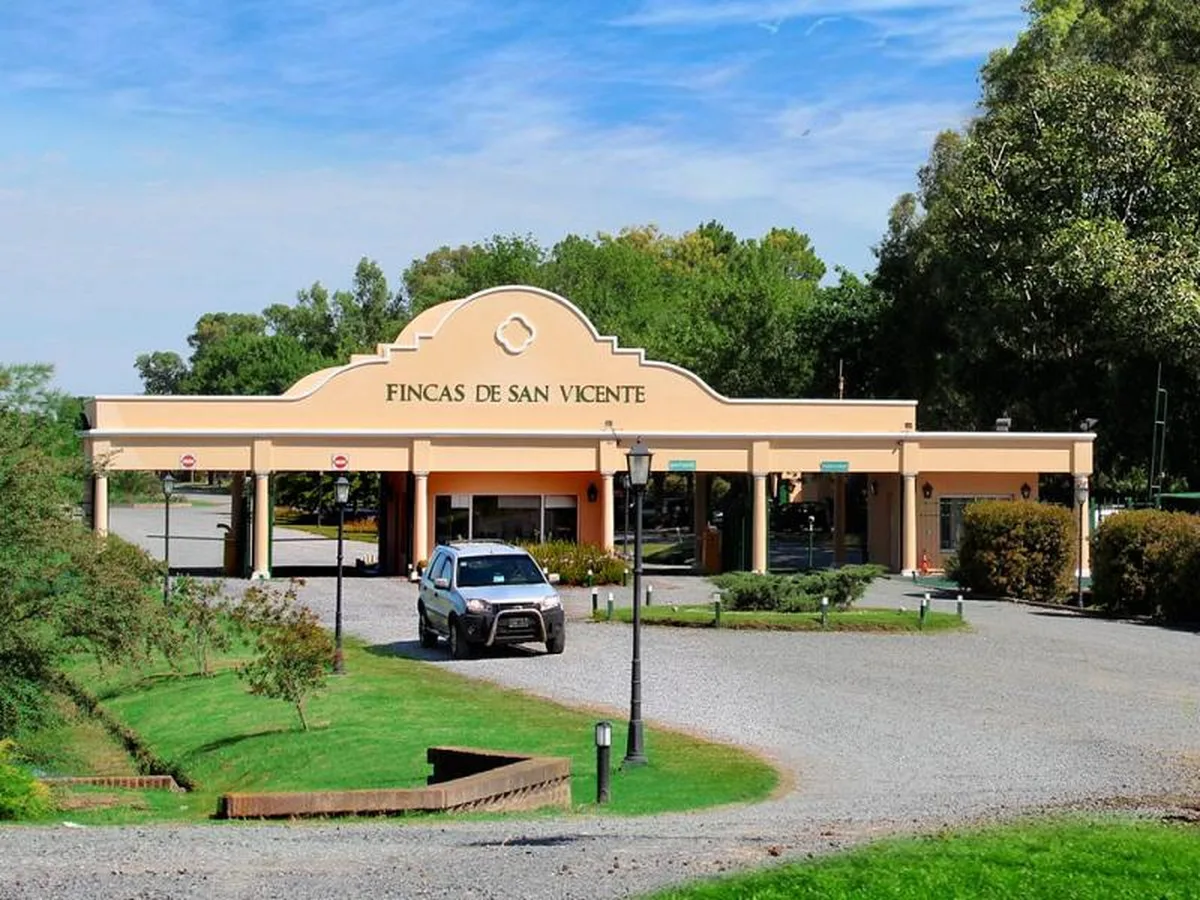 Fincas de San Vicente Golf - Lote: 62 foto 4