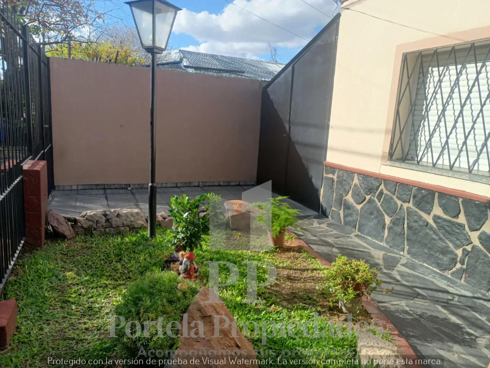 CASA EN CASTELAR SUR foto 2