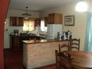 CASA IMPECABLE DOS PLANTAS/ 3 DORM-PROXIMA A RUTA 8.-ZONA DE QUINTAS foto 1