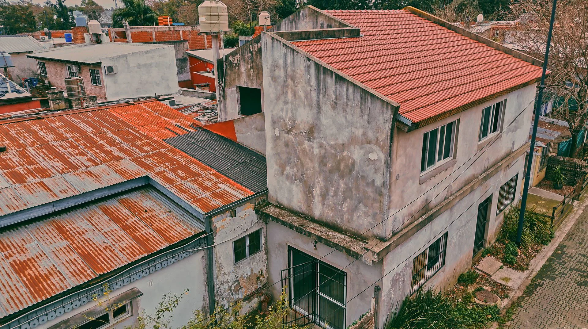 OPORTUNIDAD! VENTA DOS CASAS V.RISSO 3 DE FEBRERO foto 2