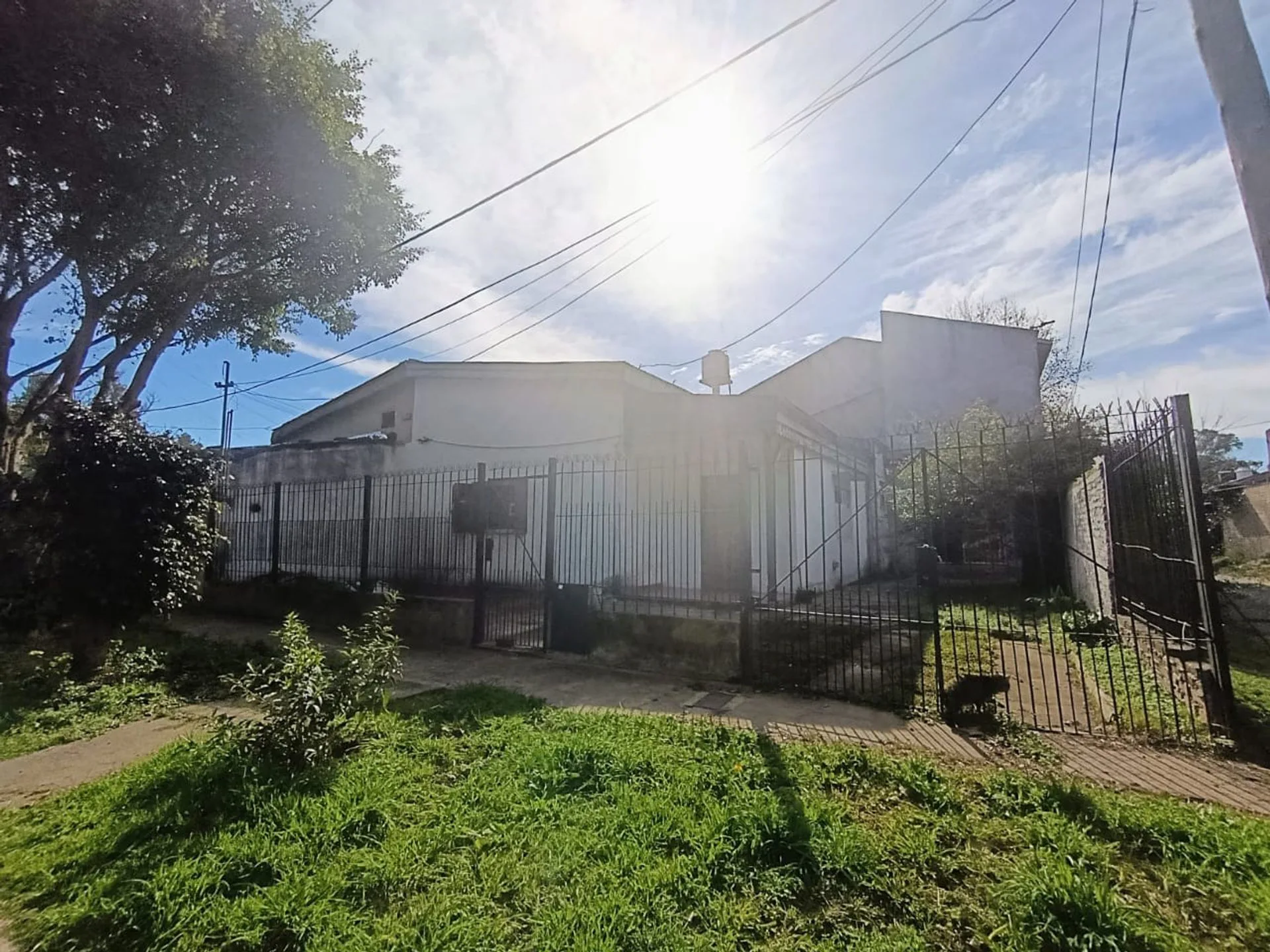 OPORTUNIDAD! VENTA DOS CASAS V.RISSO 3 DE FEBRERO foto 5