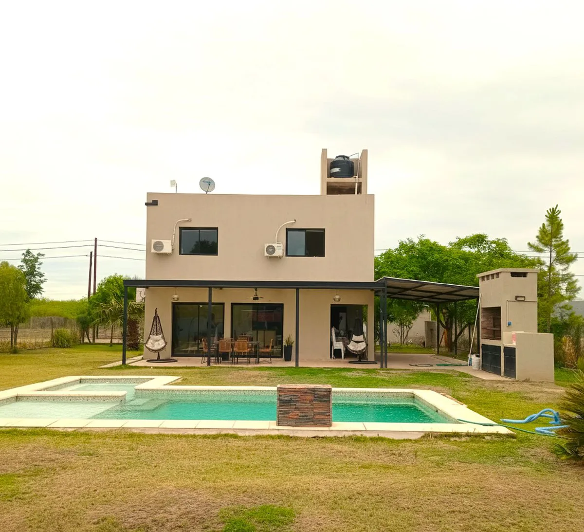 VENTA DE CASA EN BARRIO PRIVADO