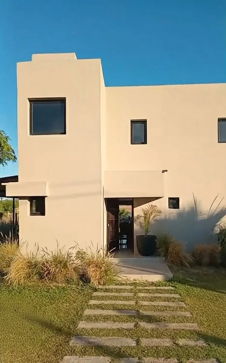 VENTA DE CASA EN BARRIO PRIVADO foto 3