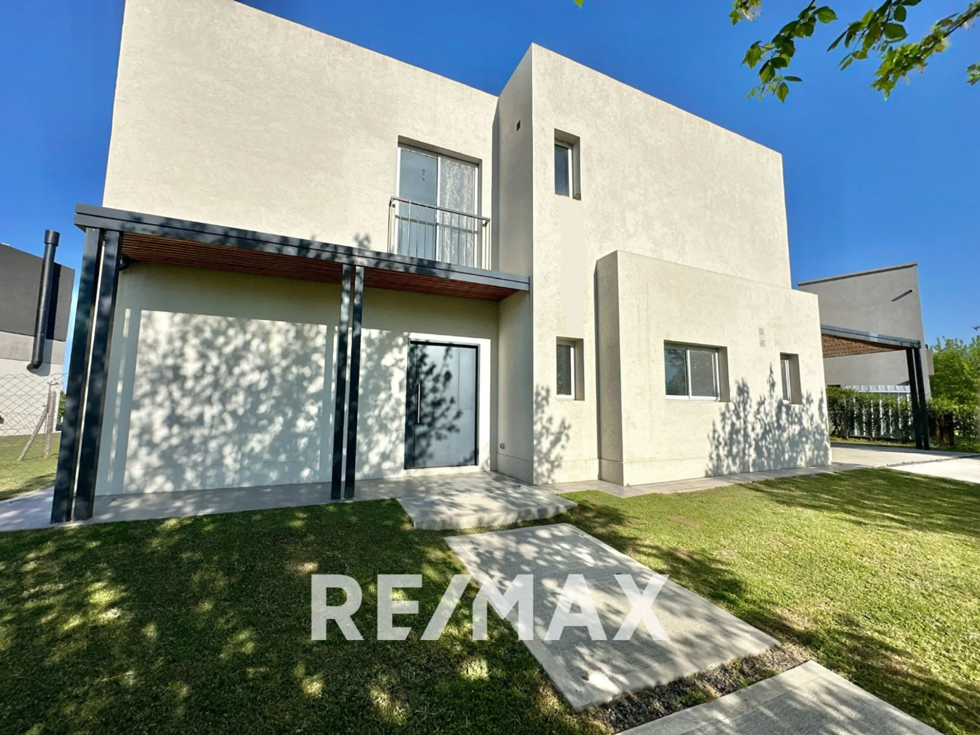 VENTA CASA 5AMB. A ESTRENAR EL CANTON GOLF FINANC foto 5
