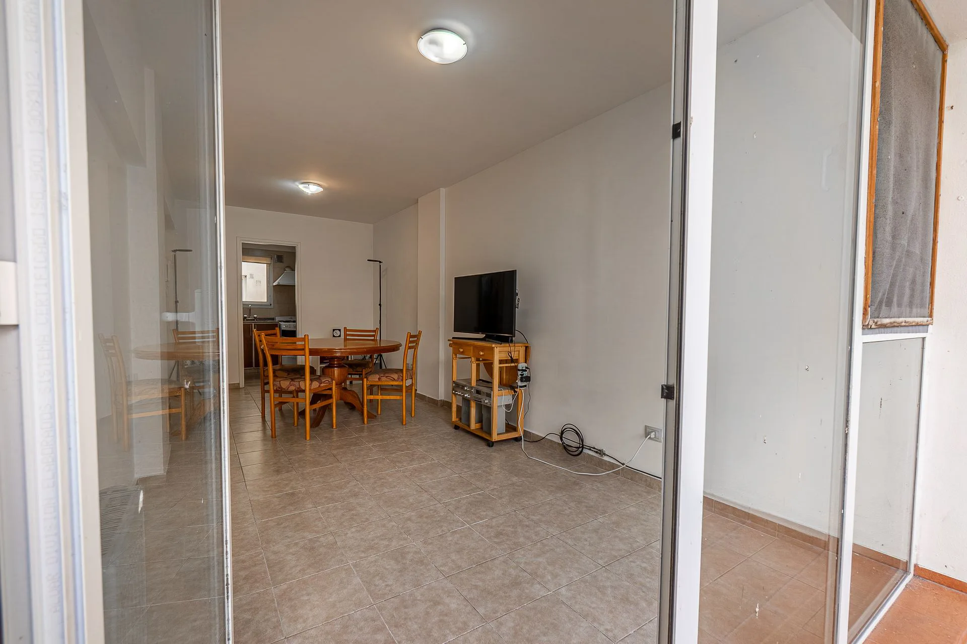 VENTA DEPARTAMENTO  DOS AMBIENTES CENTRO foto 4