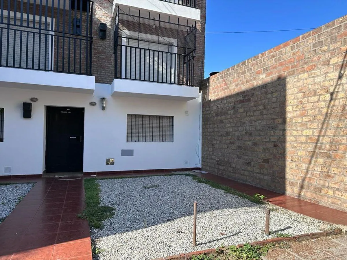 Venta monoambiente cercano a la UCA foto 4