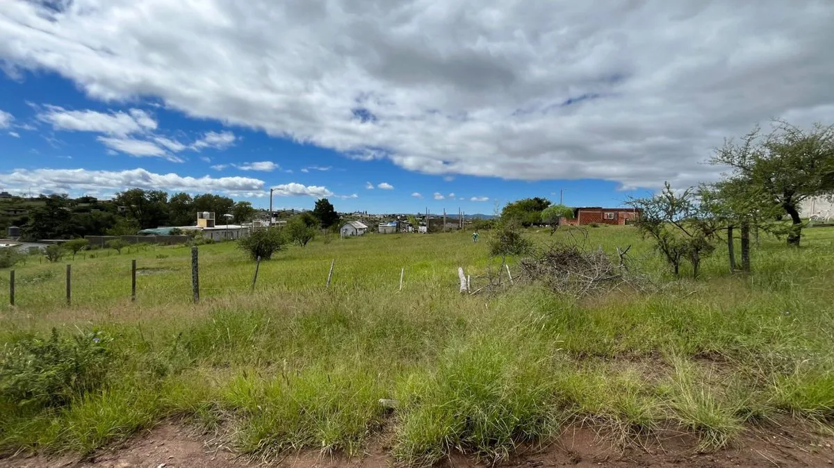 VENTA TERRENO TANTI 1567 m2 foto 2