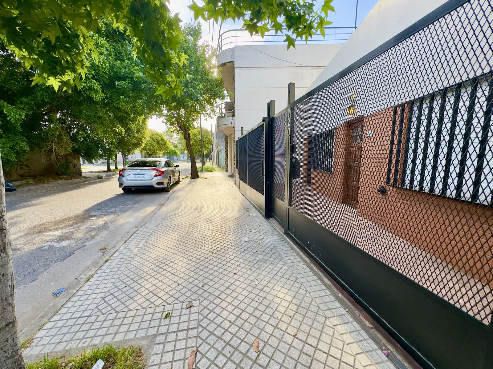 Centeno al 700 - Casa en venta de dos dormitorios mas comodín - Rosario, General Las Heras foto 2