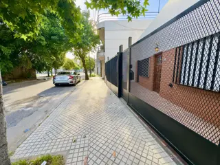 Centeno al 700 - Casa en venta de dos dormitorios mas comodín - Rosario, General Las Heras foto 2