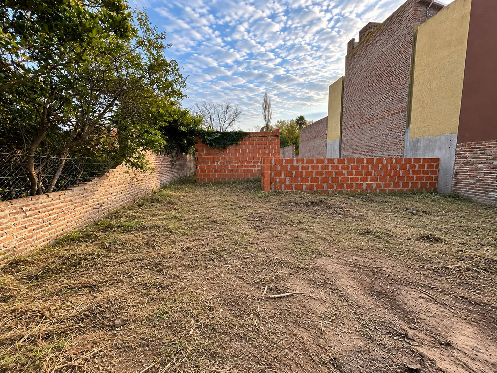 TERRENO EN VENTA - FUNES - OPORTUNIDAD foto 2