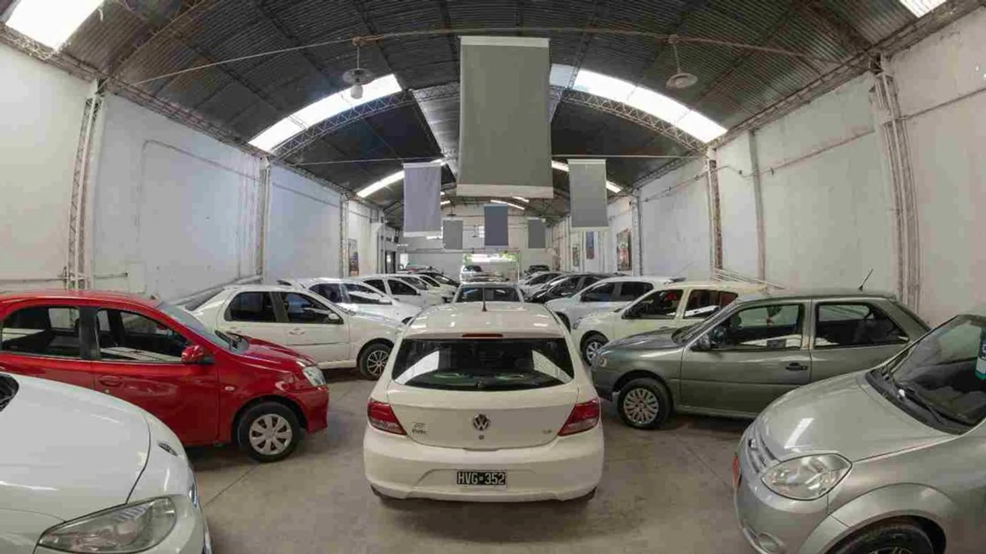 VENDE GALPÓN GODOY CRUZ CALLE G. SPANO SAN MARTIN foto 5