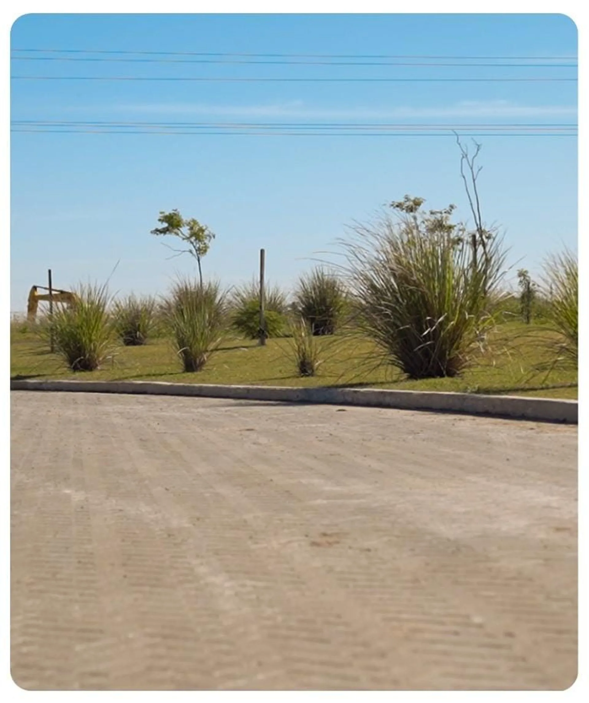 LOTE EN VENTA EN BARRIO LOS DOMINGOS SAUCE VIEJO foto 4