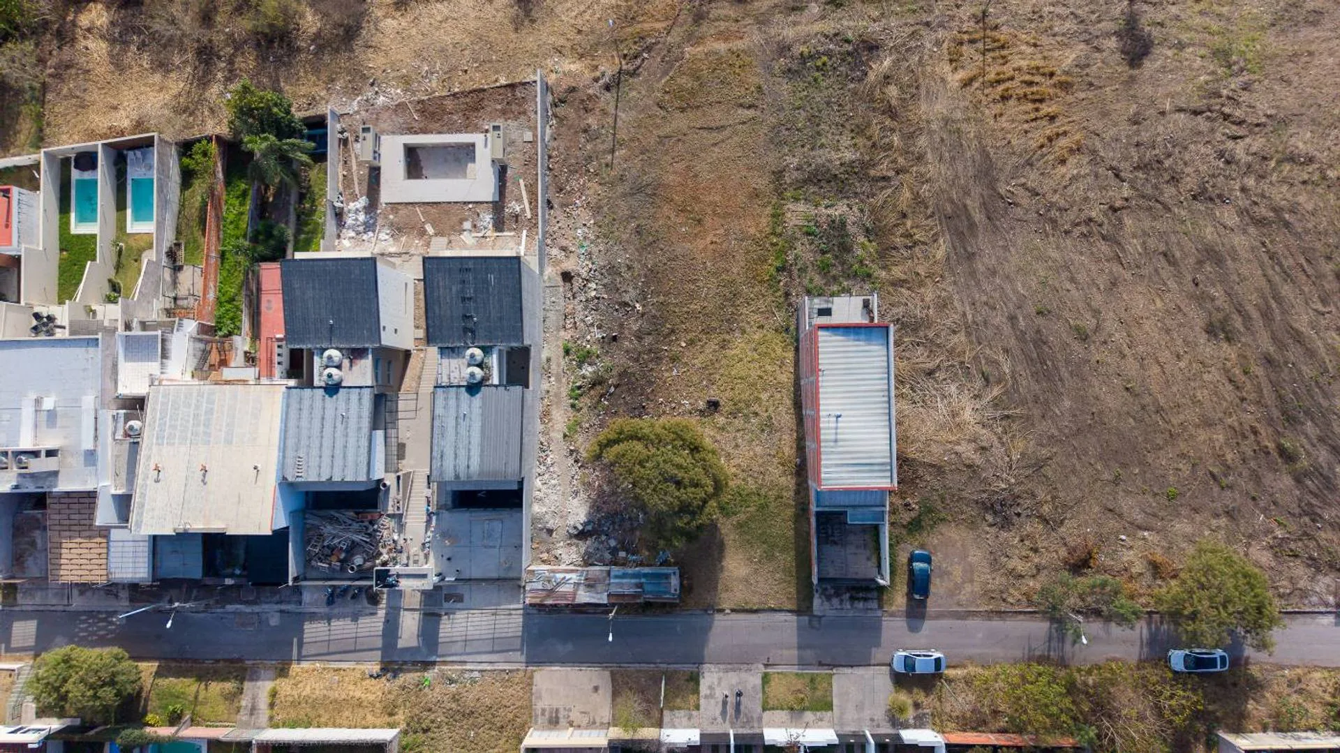 Venta Terreno en B. Grand Bourg frente a la Shell foto 5