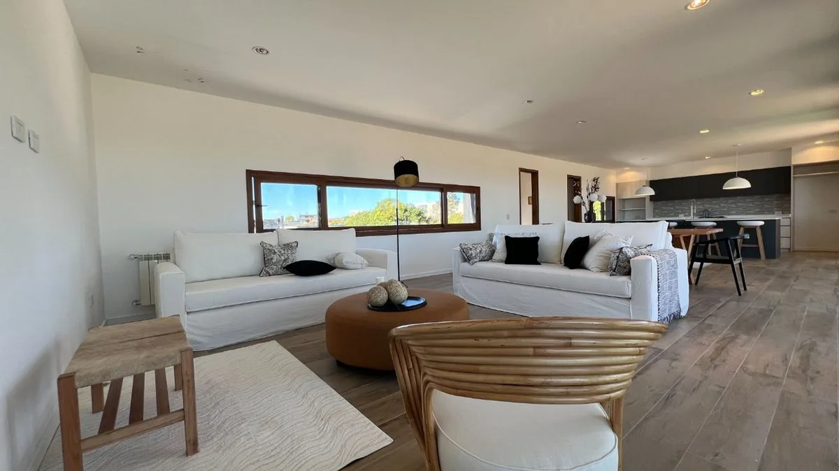 VENTA CASA COSTA ESMERALDA ECUESTRE 6 AMBIENTES foto 3