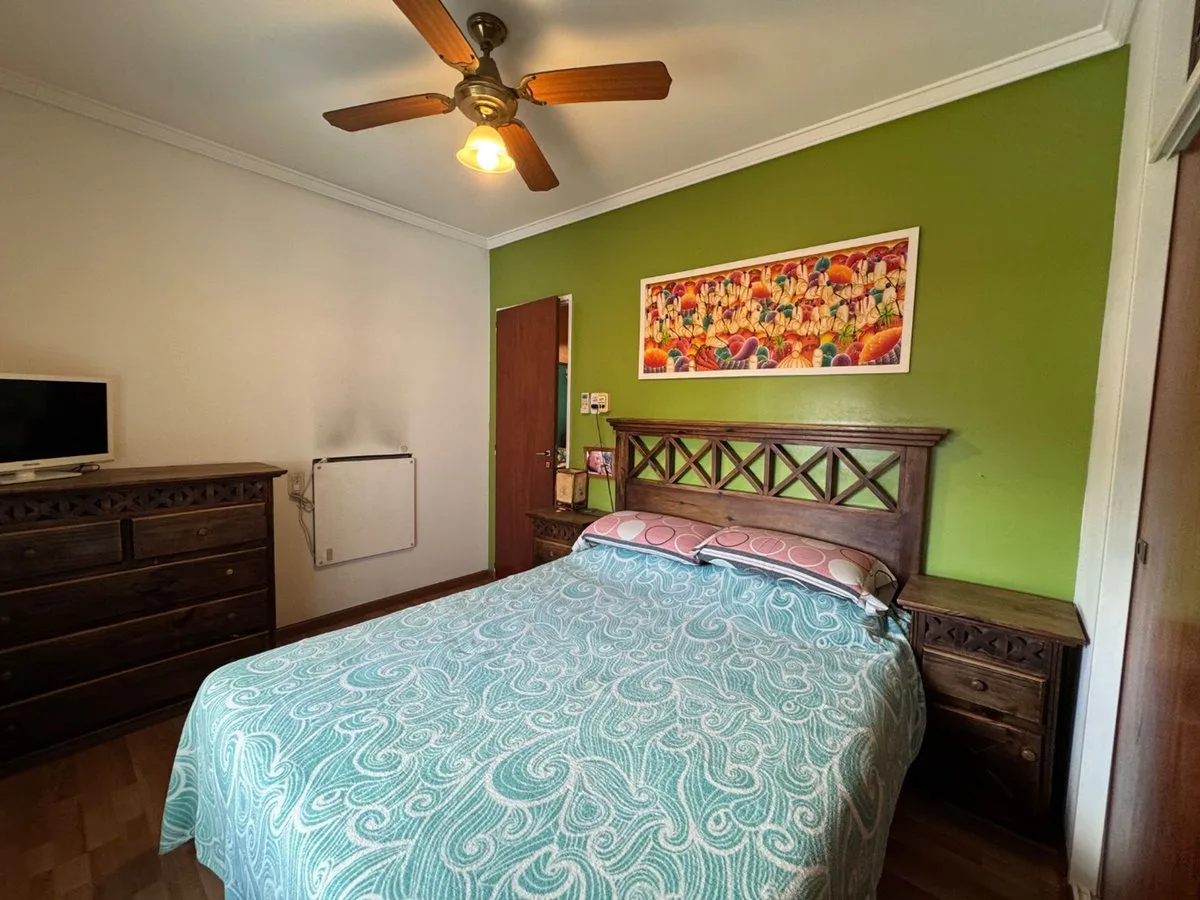 LUZURIAGA, CASA MULTIFAMILIAR EN VENTA 8 AMBIENTES foto 4