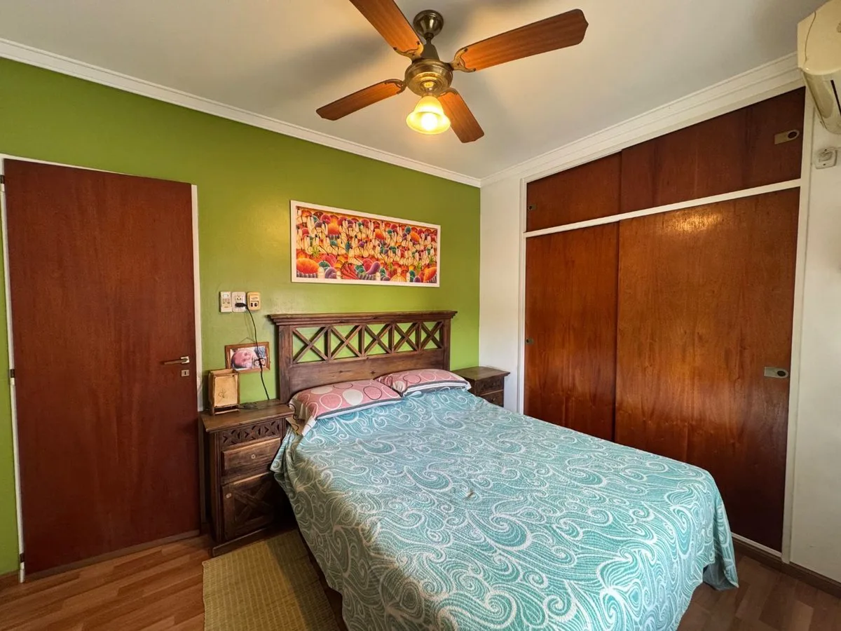 LUZURIAGA, CASA MULTIFAMILIAR EN VENTA 8 AMBIENTES foto 5
