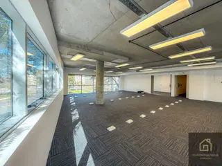 Oficina en Alquiler en Puerto Madero/ 220 M²/ Edificio Aaa/ 2 Cocheras foto 3