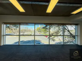 Oficina en Alquiler en Puerto Madero/ 220 M²/ Edificio Aaa/ 2 Cocheras foto 4