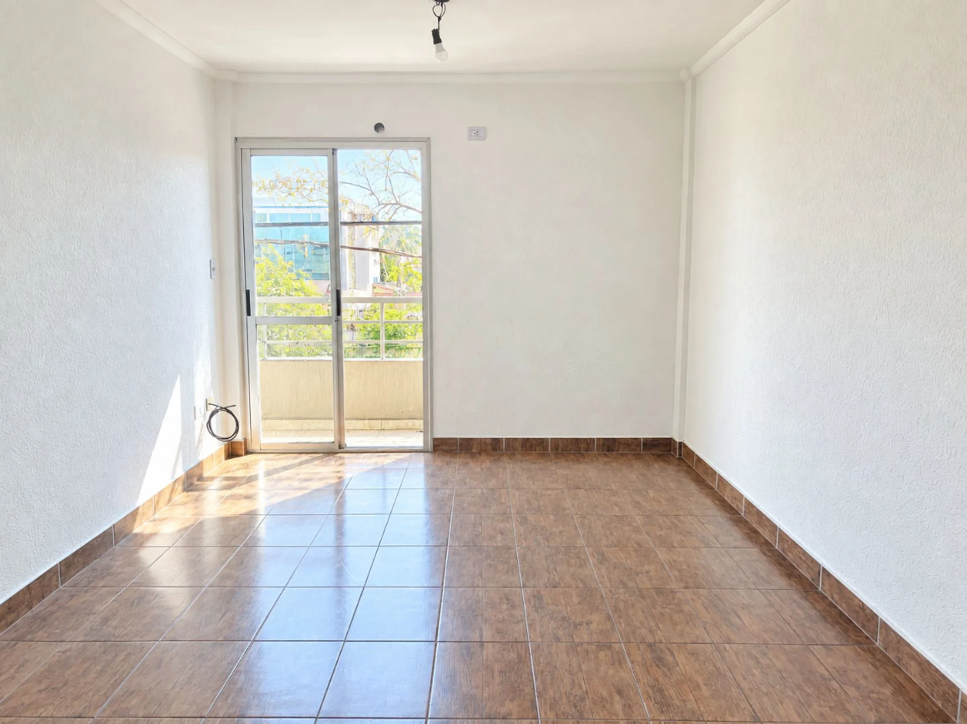 Venta Departamento 2 amb Haedo balcón y cochera foto 3