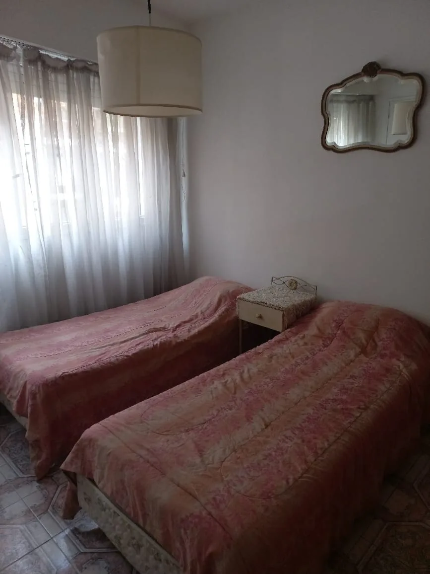 Palermo, Charcas 4300, piso 3, 1 amb, 30m2, u$s 500 + expensas ( aprox $ 100,000) + servicios. 10-09-26 foto 3