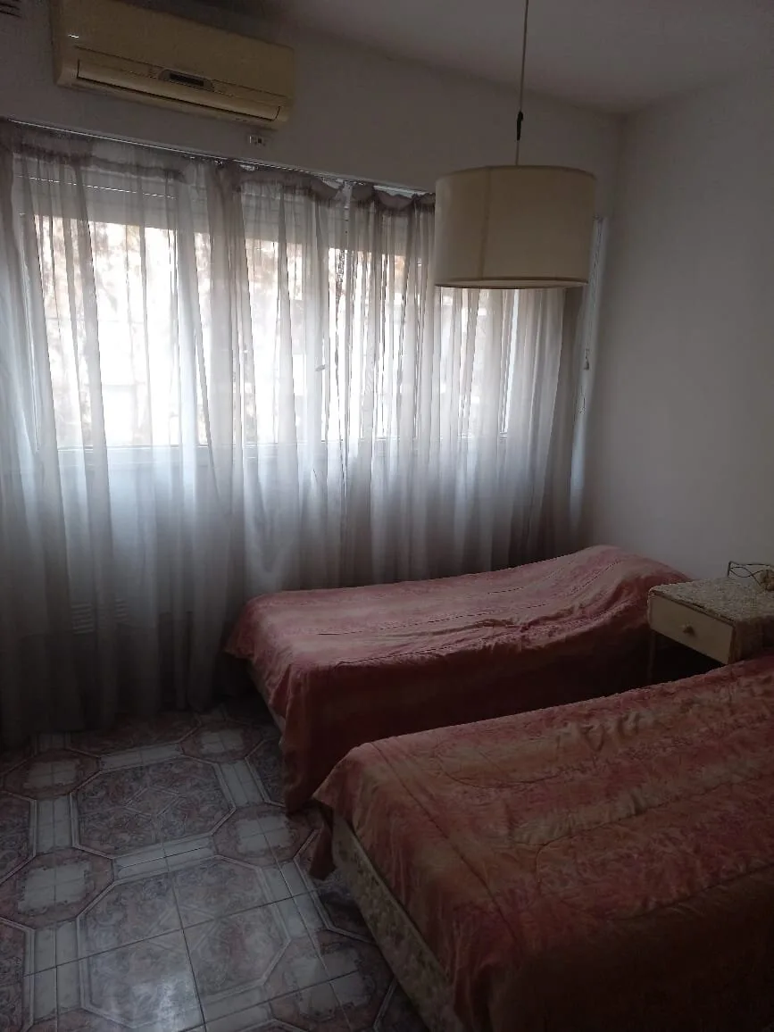 Palermo, Charcas 4300, piso 3, 1 amb, 30m2, u$s 500 + expensas ( aprox $ 100,000) + servicios. 10-09-26 foto 4