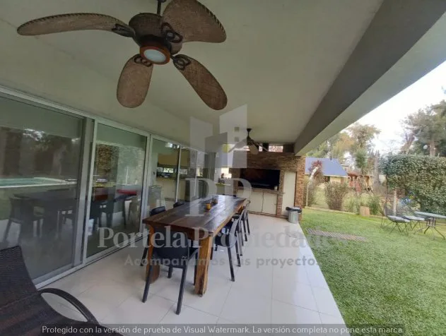 CASA EST. MINIMALISTA CON PILETA EN BARRIO PRIVADO foto 5