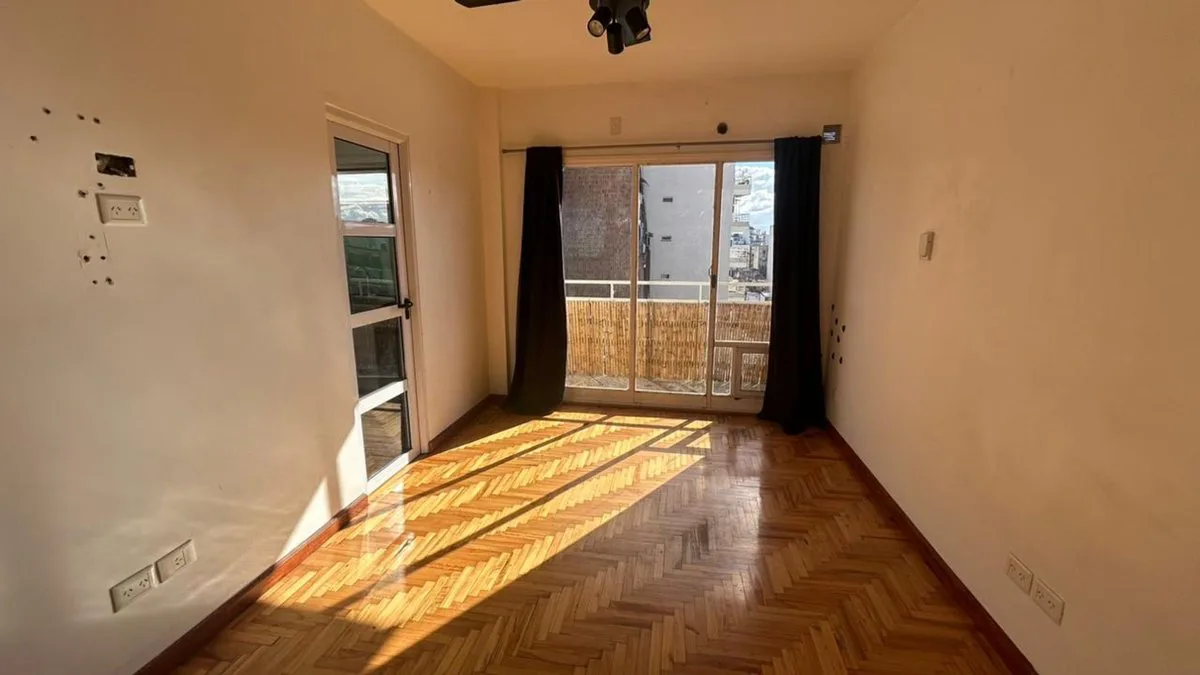 VENTA 2 AMBIENTES CON BALCON - ALMAGRO foto 2