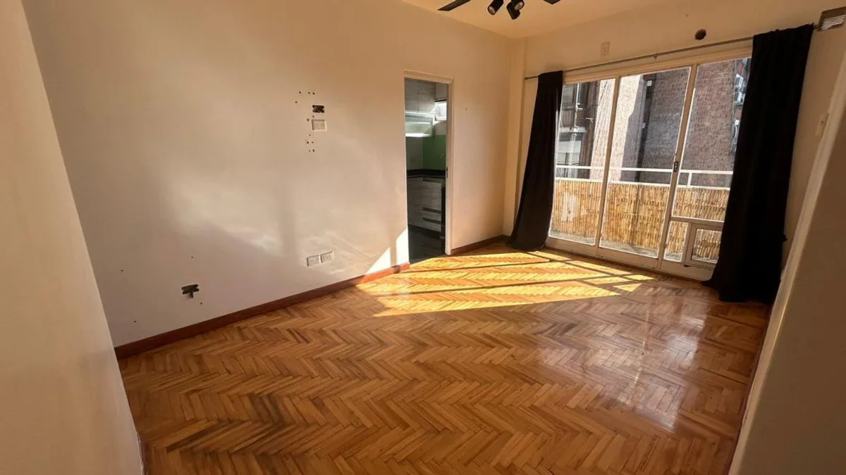 VENTA 2 AMBIENTES CON BALCON - ALMAGRO foto 3
