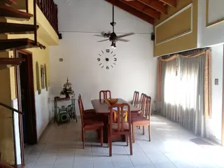 VENTA DE CASA 4 AMB LANUS OESTE foto 1