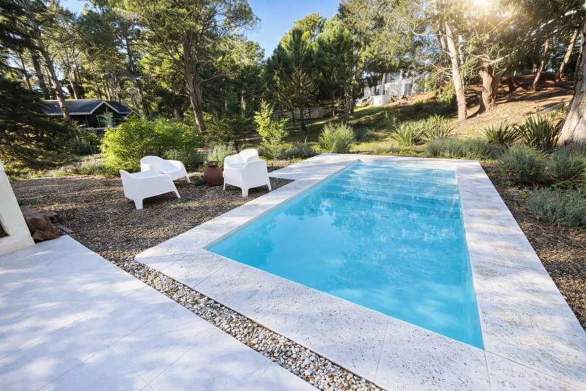 Venta casa Costa Esmeralda Barrio Bosque con Gas