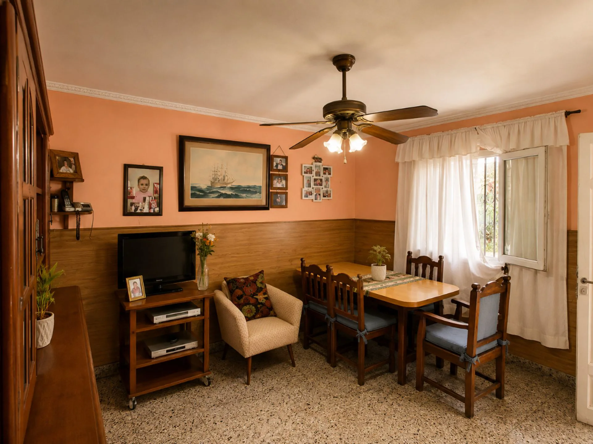 Venta Casa 4 amb con Local Burzaco foto 5